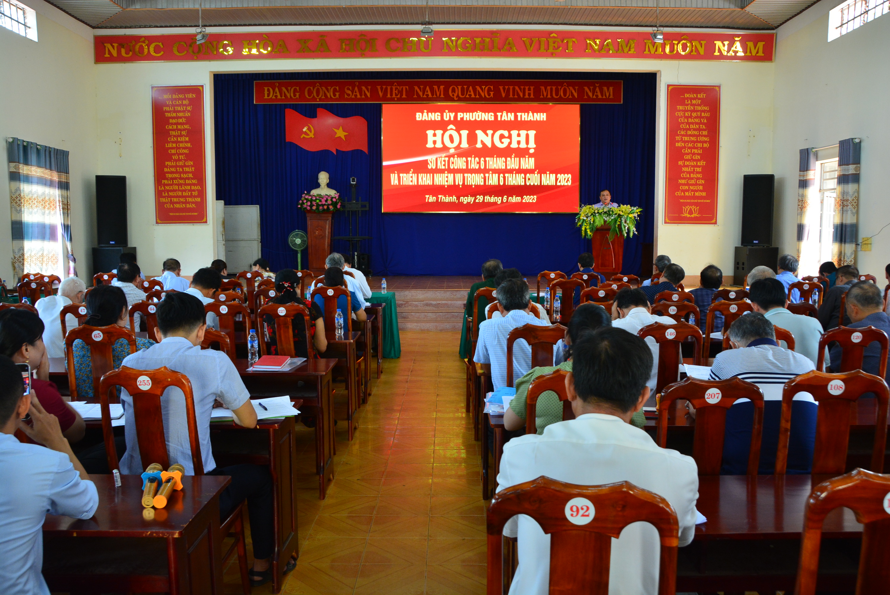 phường tân thành toàn cảnh